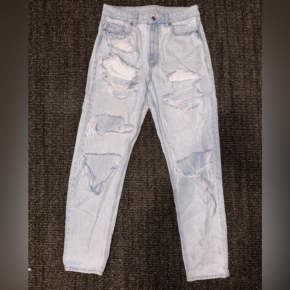American Eagle Mom Jeans